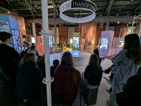 ausstellmt.png